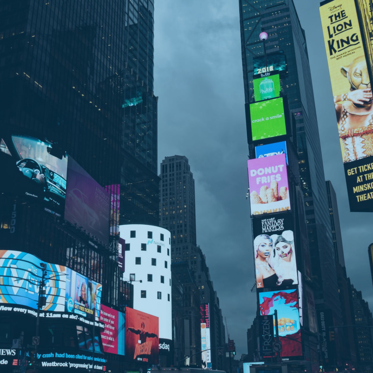 5 Simple Ways to Create Exciting Digital Signage Content